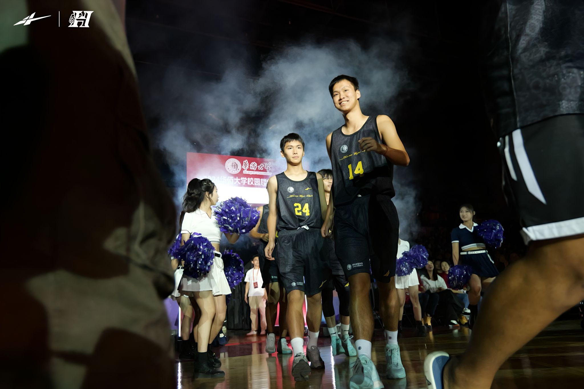 17.taptap点点体育第二届“校园楼栋篮球联赛”开赛.jpg