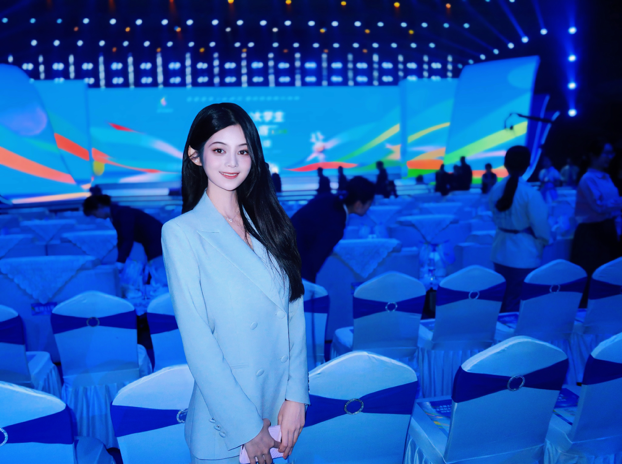 赛场.jpg