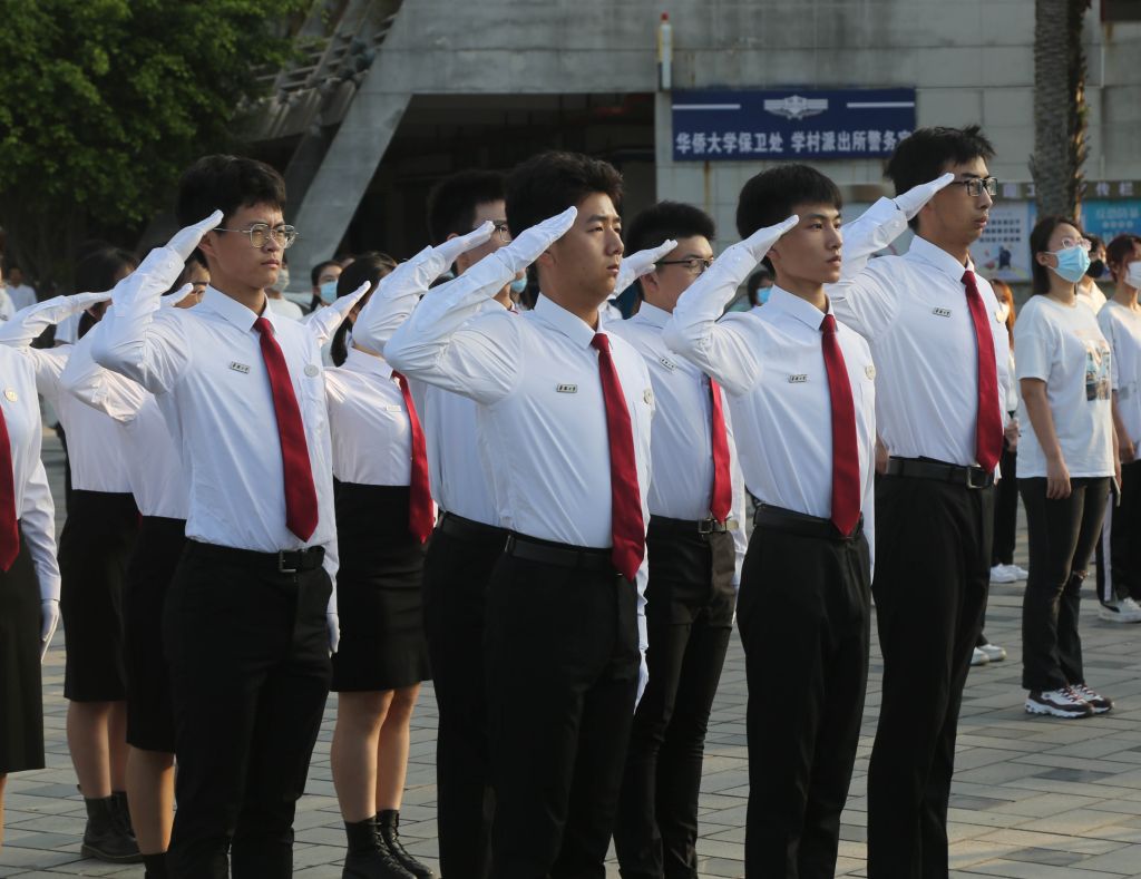 升旗仪式现场.jpg