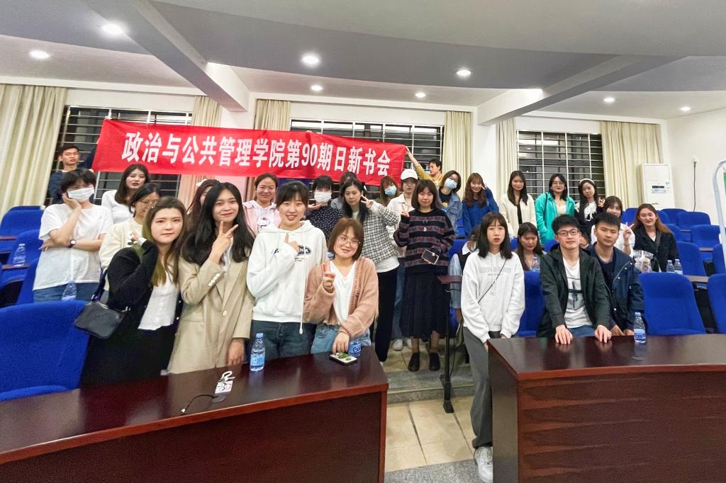 bac9cb2b7e6b241c0428201822abdaa.jpg
